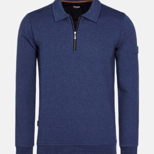 Pullover mit schmaler Passform und weichem leichtem Stoff