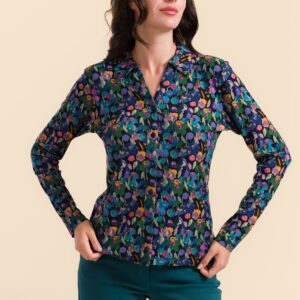 Bluse mit floralem Muster, tailliertem Schnitt und kleinem Kragen